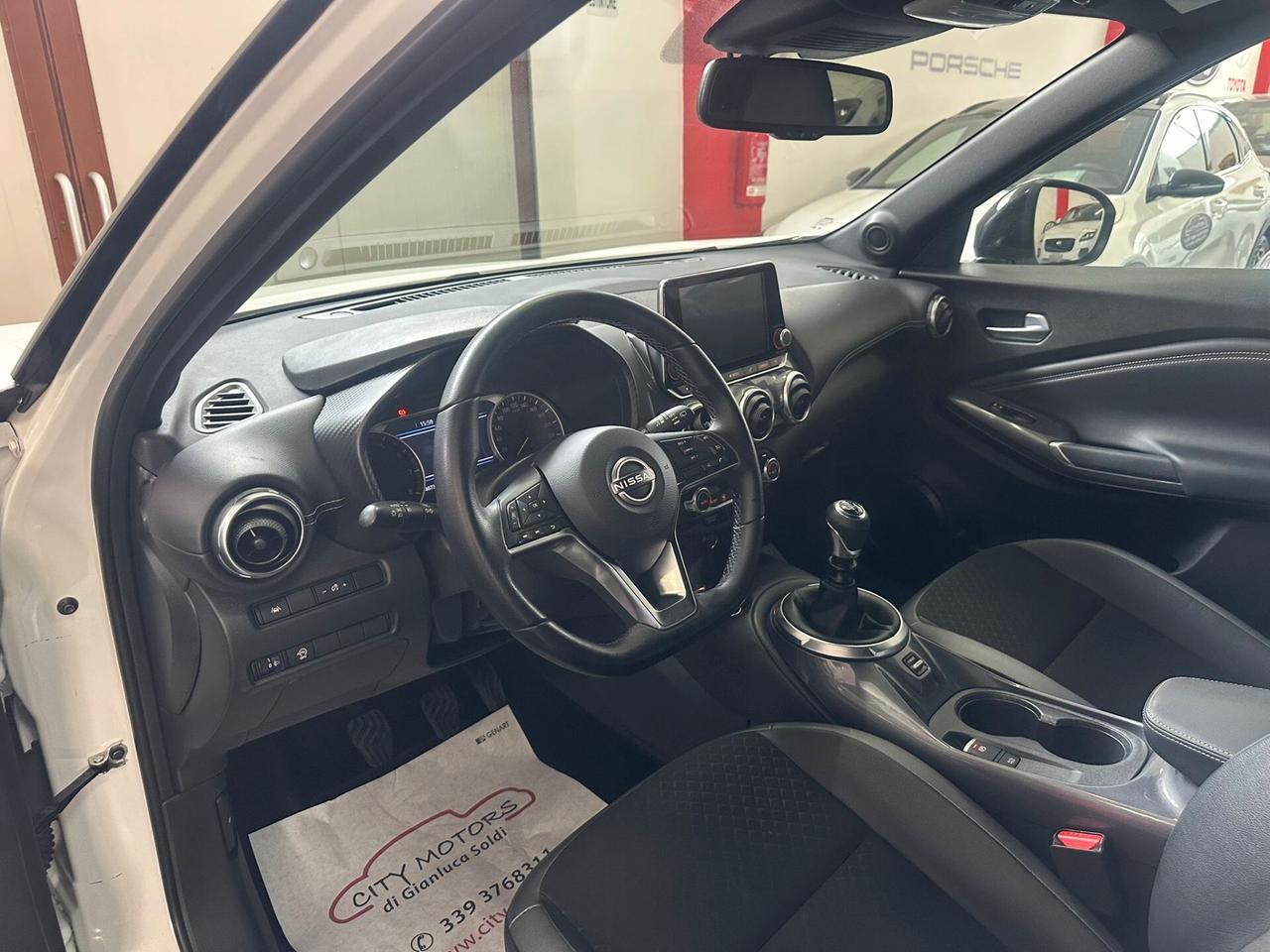 Nissan Juke 1.0 DIG-T 114 CV N-Connecta Promo