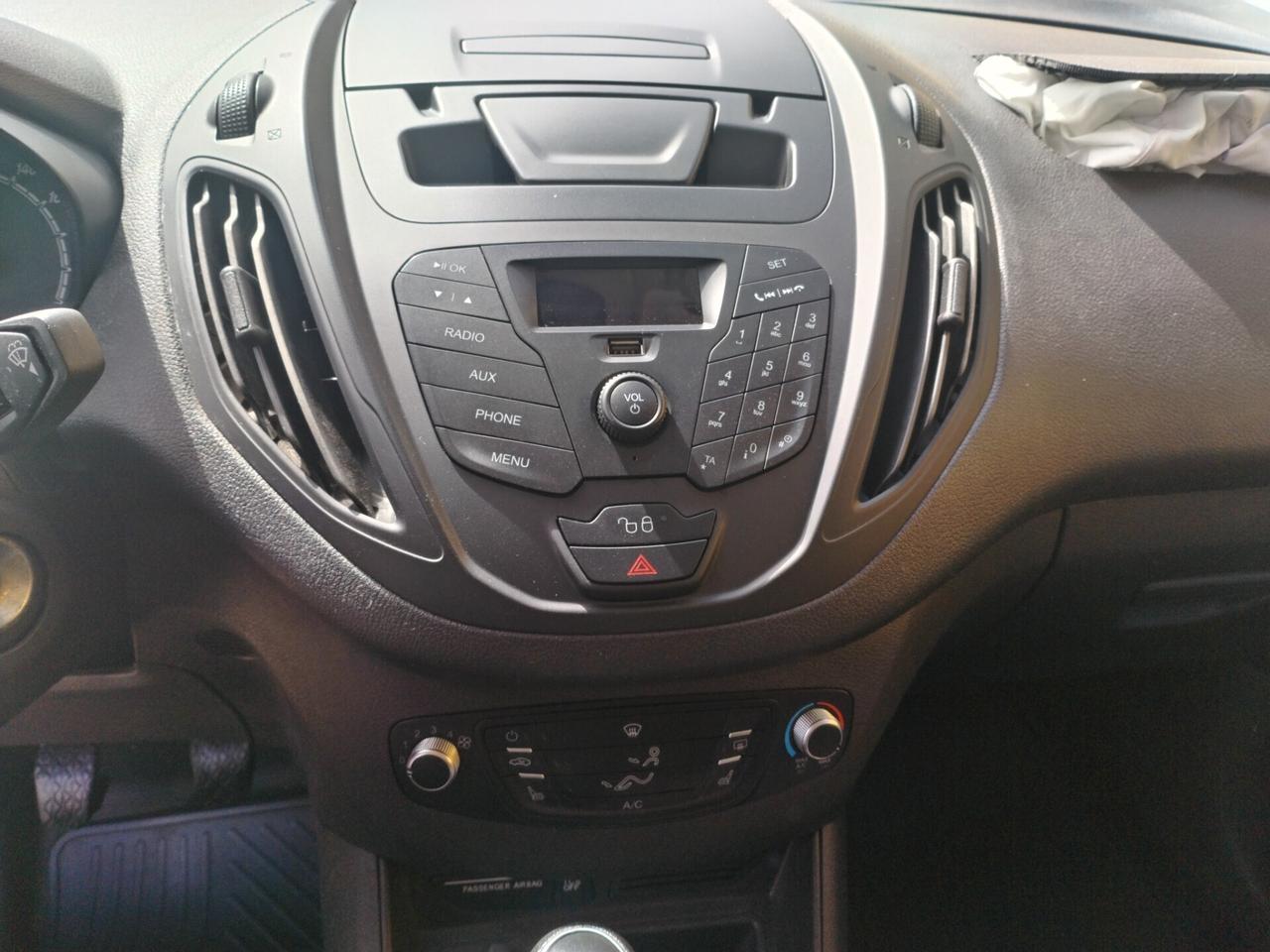 Ford Transit Courier 1.5 TDCI Incidentata/Sinistrata