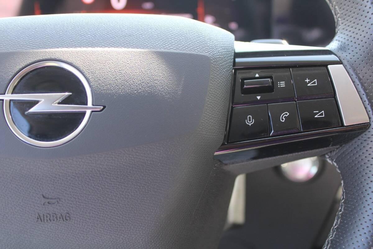 Opel Astra 1.2 t Elegance 130cv AUTOMATICA e Telecamera