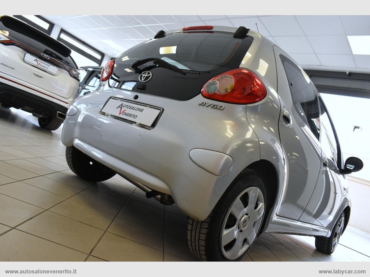 TOYOTA Aygo 1.0 VVT-i 5p. Sol
