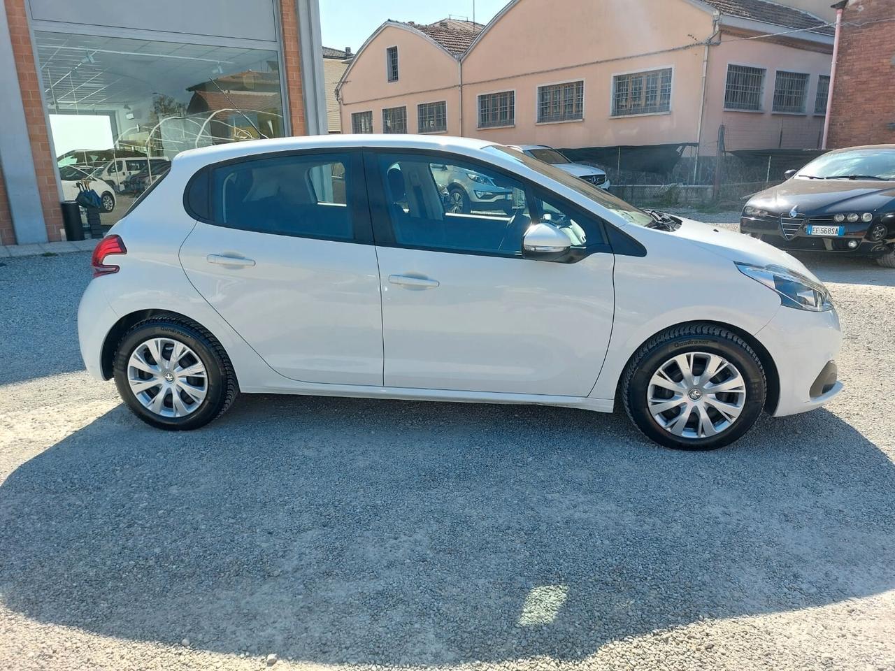 Peugeot 208 BlueHDi 75 S&S 5 porte EURO 6B
