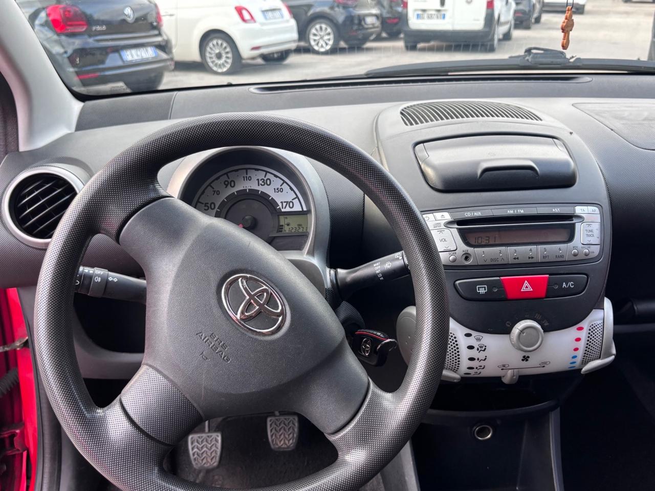 Toyota Aygo 1.0 12V VVT-i 5 porte Active Connect
