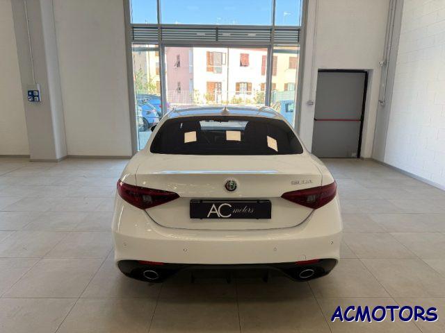 ALFA ROMEO Giulia 2.2 Turbodiesel 160 CV AT8 Super