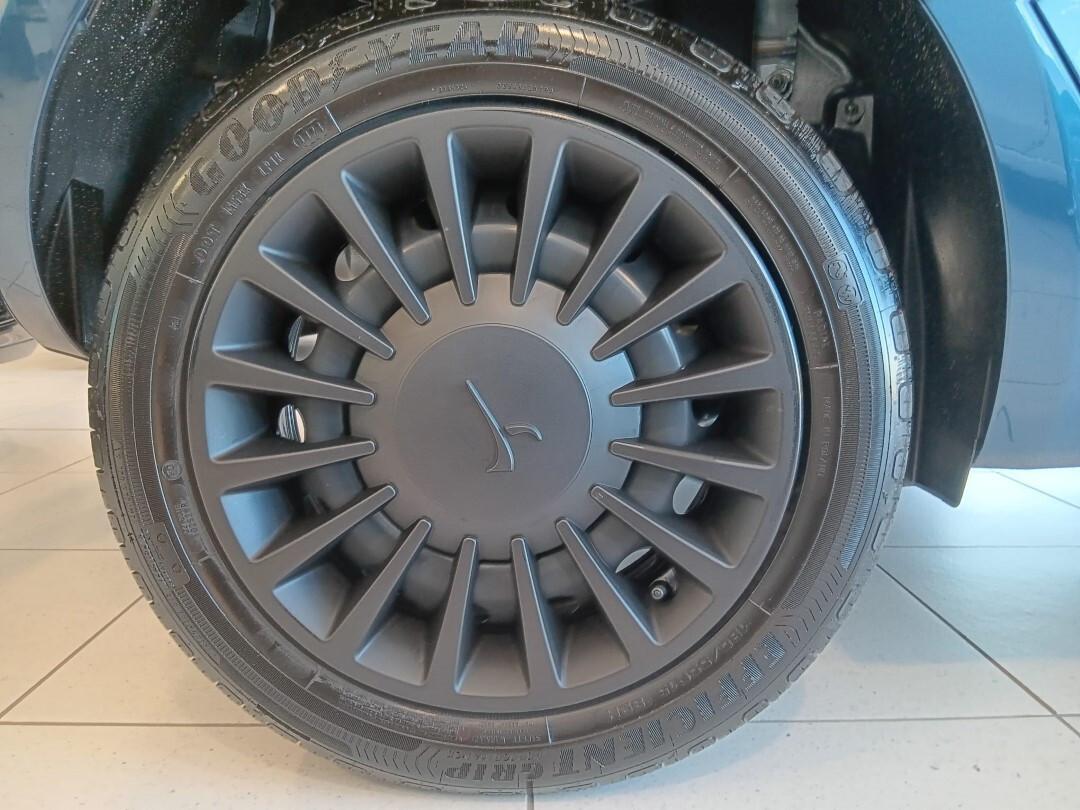 Lancia Ypsilon Hybrid Silver 1.0 (70 cv)