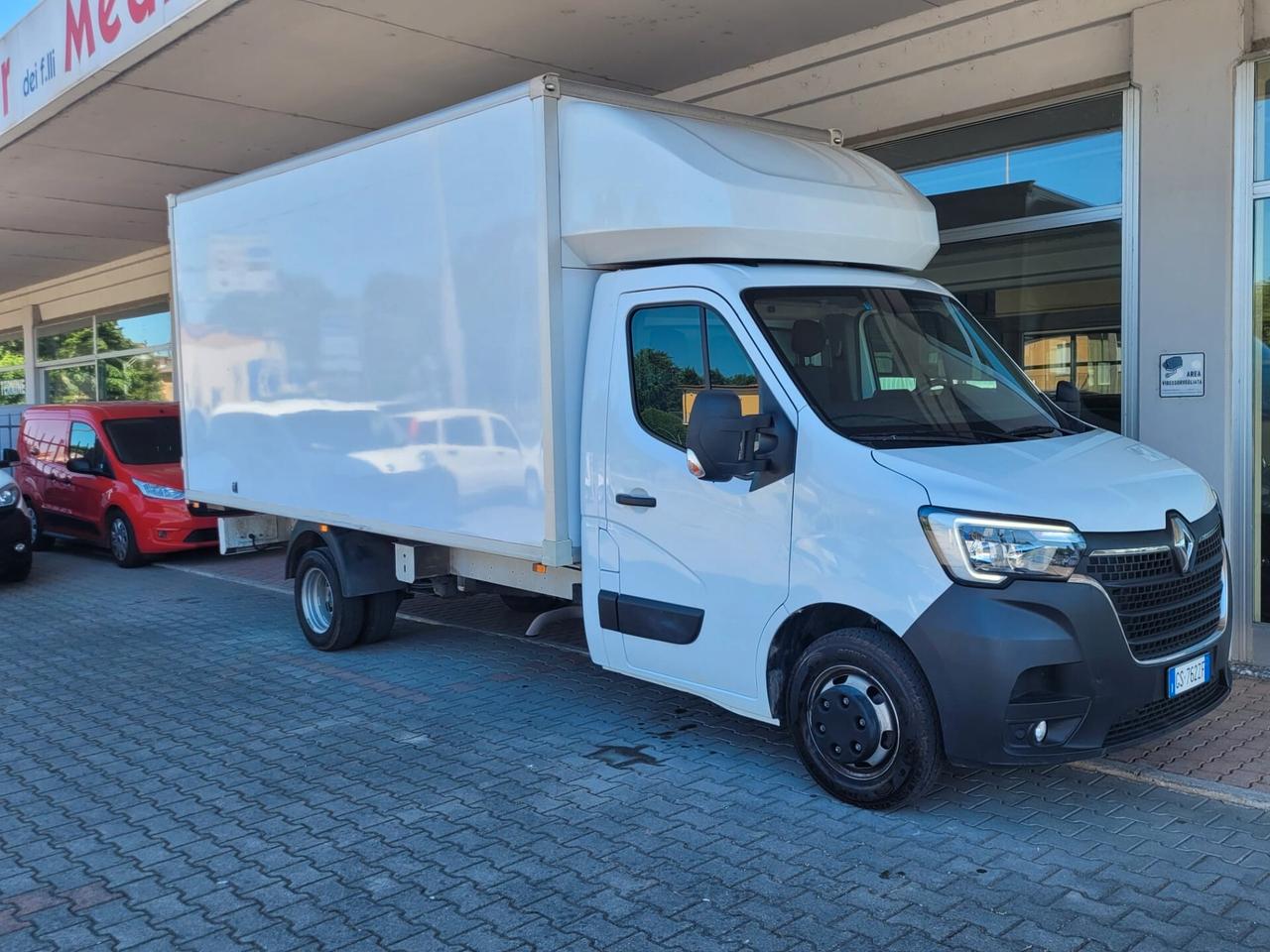 Renault Master T35 2.3 dCi 145 TP PL-SL-RG Gran Volume 22 Start