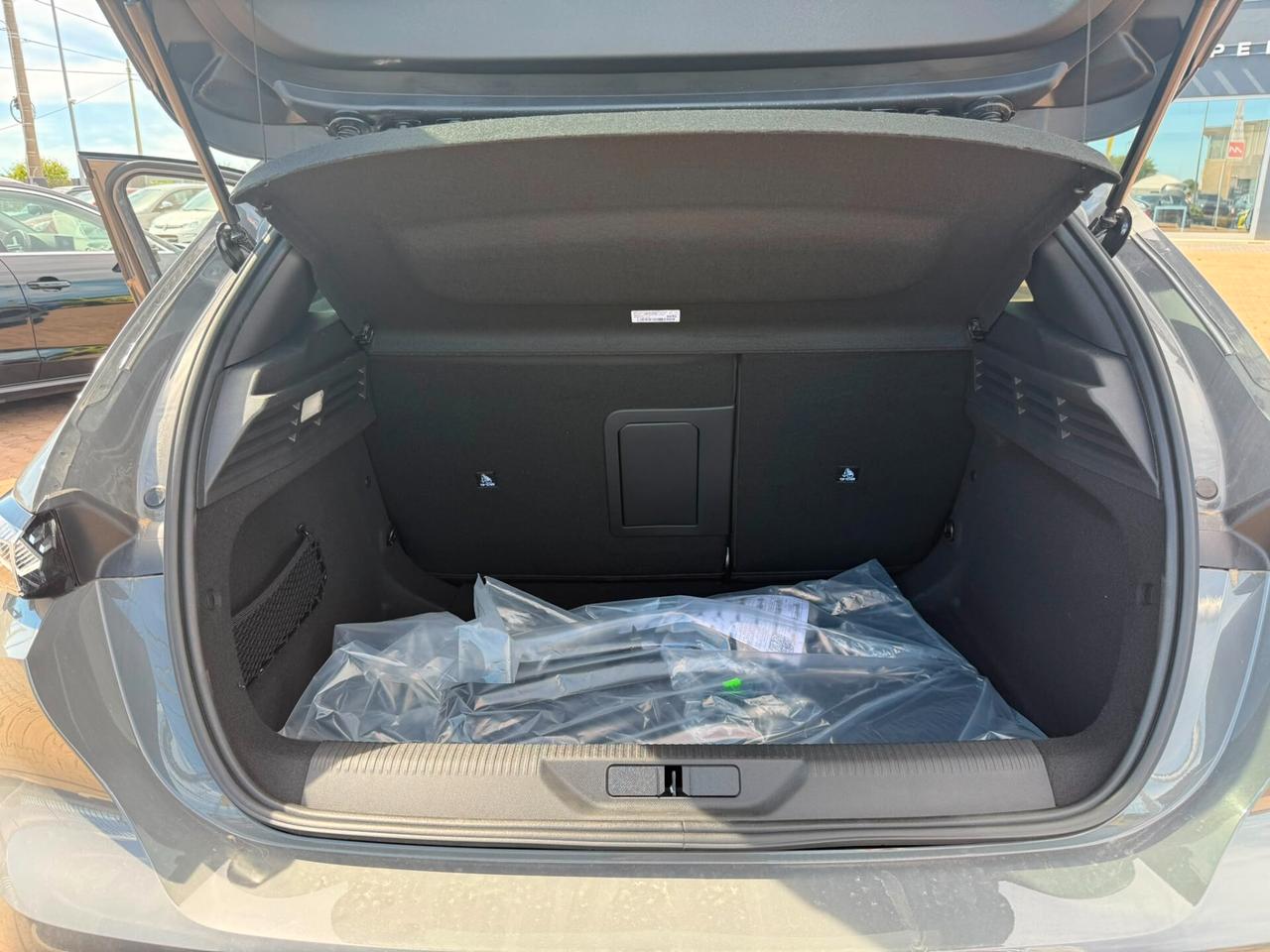 Peugeot 308 BlueHDi 130 S&S EAT8 GT