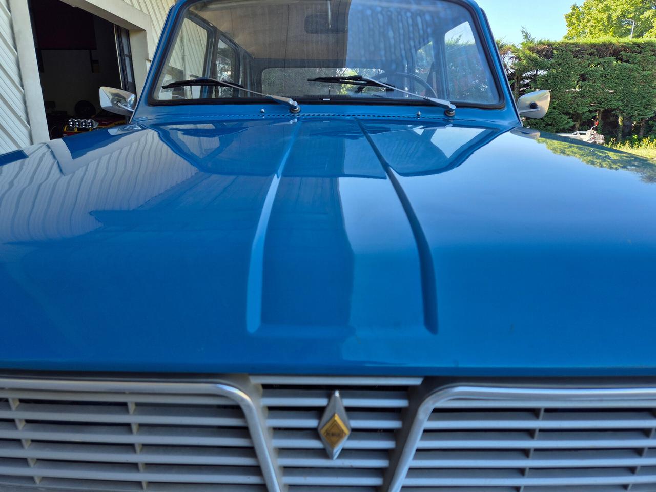 Renault R 6 850