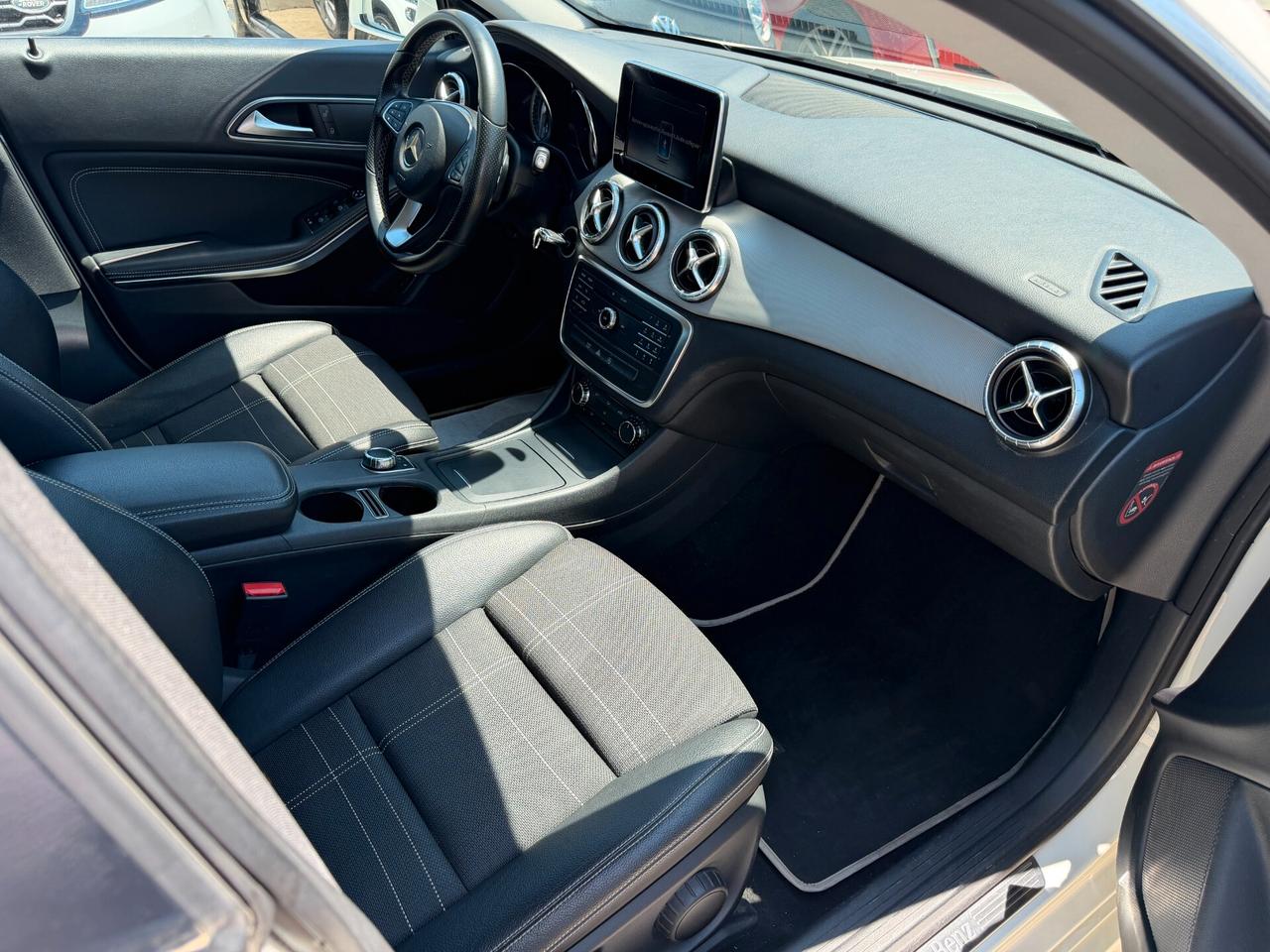 Mercedes-benz CLA 180 CDI Automatic Sport