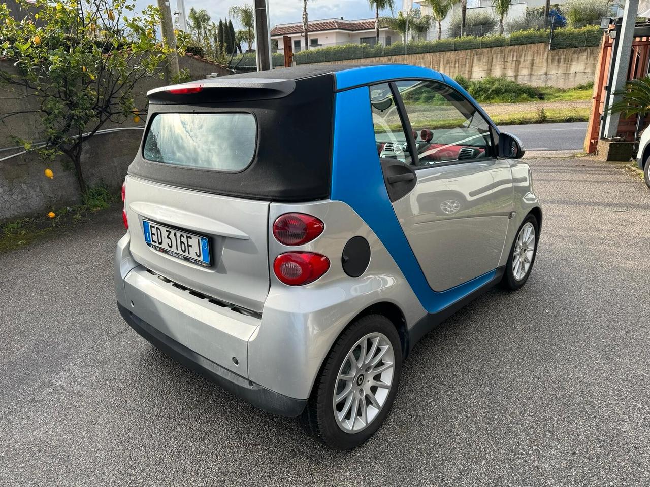 Smart ForTwo 800 40 kW cabrio passion cdi