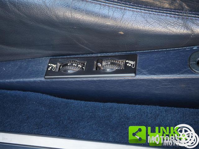 MERCEDES-BENZ SL 300 R129