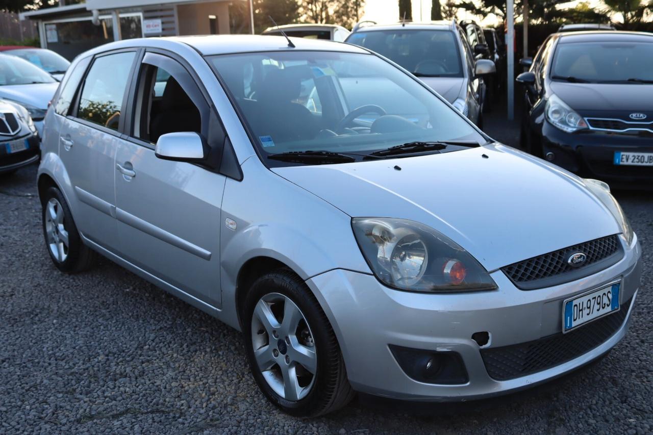 Ford Fiesta 1.4 TDCi 5p. Ghia