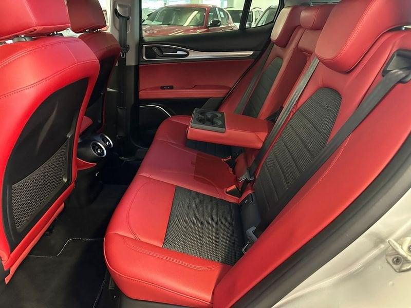 Alfa Romeo Stelvio 2.2 Turbodiesel 190 CV AT8 Q4 Sprint