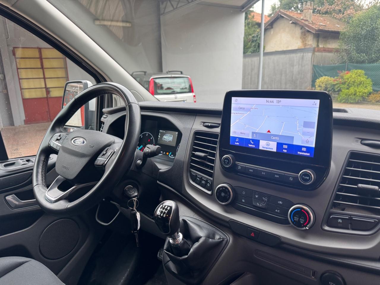 Ford Transit Custom 300 2.0 EcoBlue 130