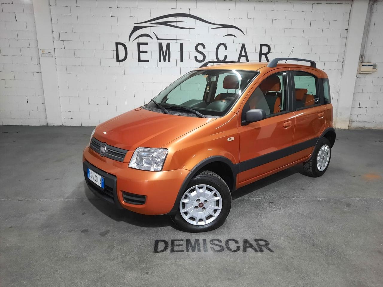 Fiat Panda 1.2 4x4 Climbing CON GANCIO TRAINO