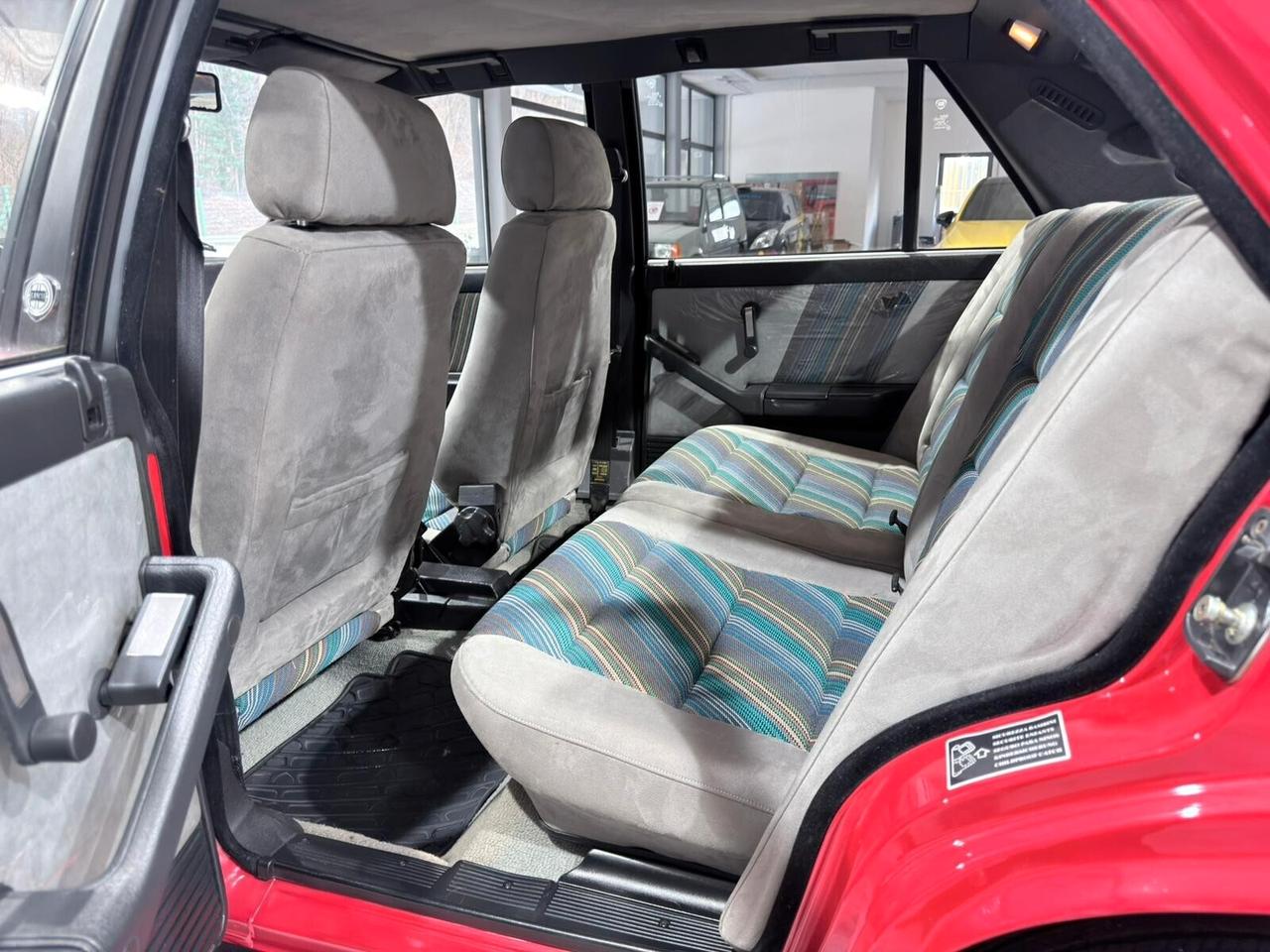 LANCIA DELTA 2.0 TURBO HF 4WD TORINO RESTAURO