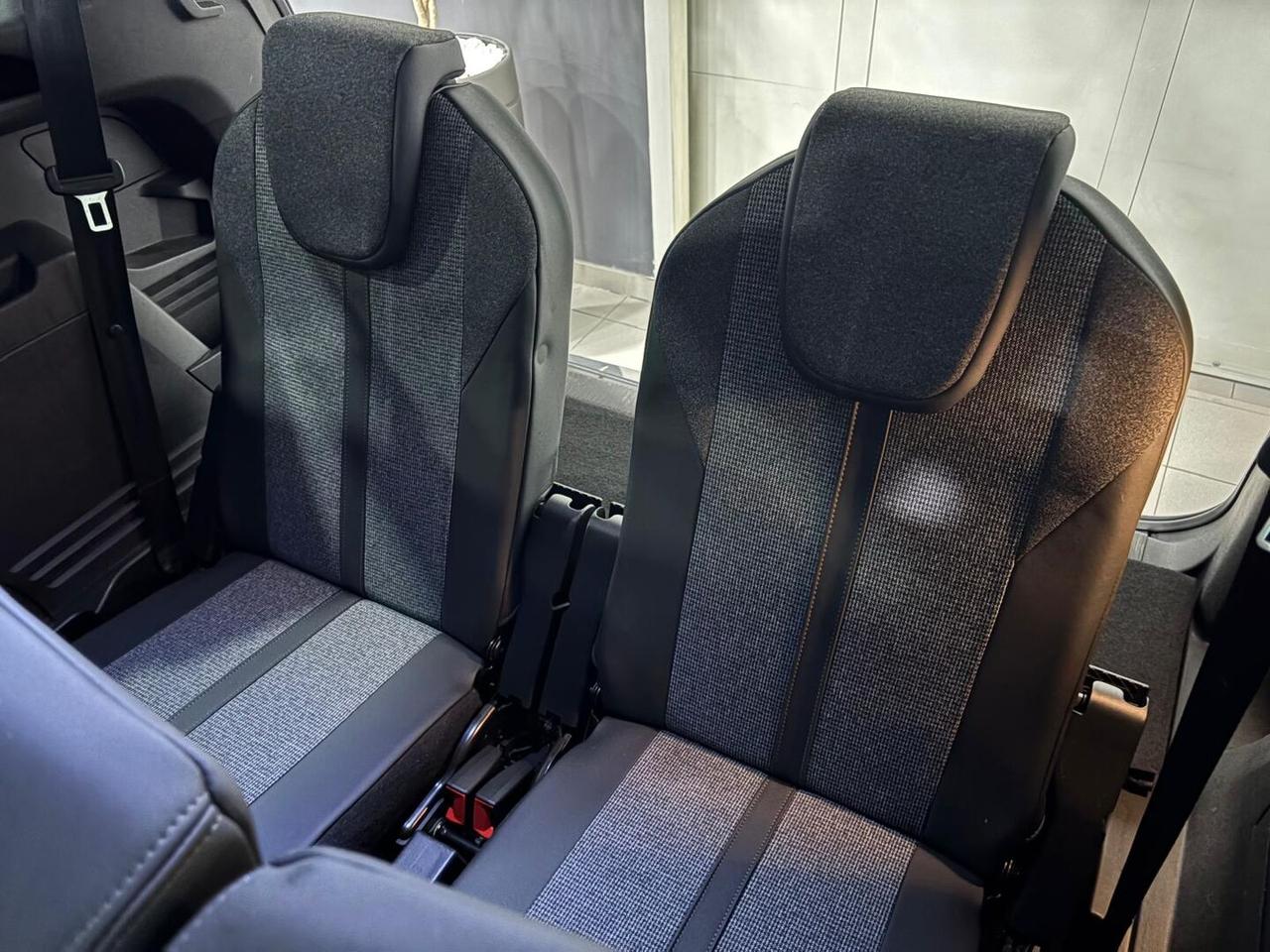 Peugeot 5008 1.5 bluehdi Allure s&s 130cv 7p.ti eat8