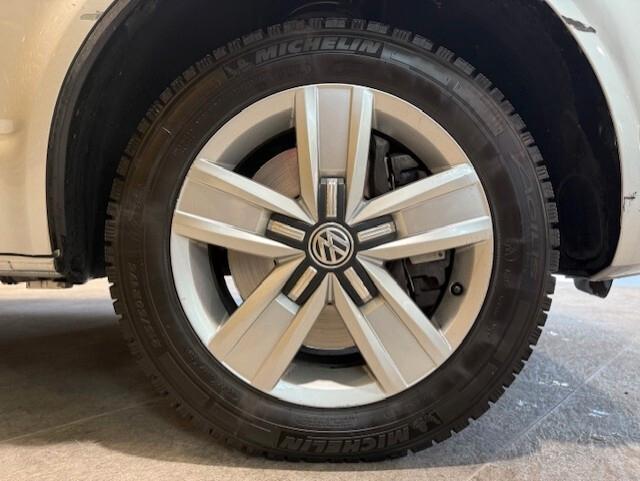 Volkswagen Caravelle 2.0 TDI 204CV DSG 4 Motion Comfortline N1