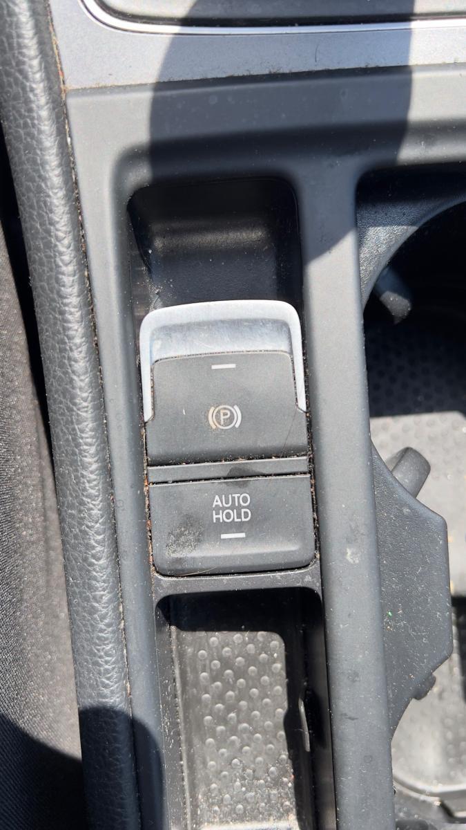 VOLKSWAGEN - Golf 1.6 tdi Trendline 90cv 5p E6