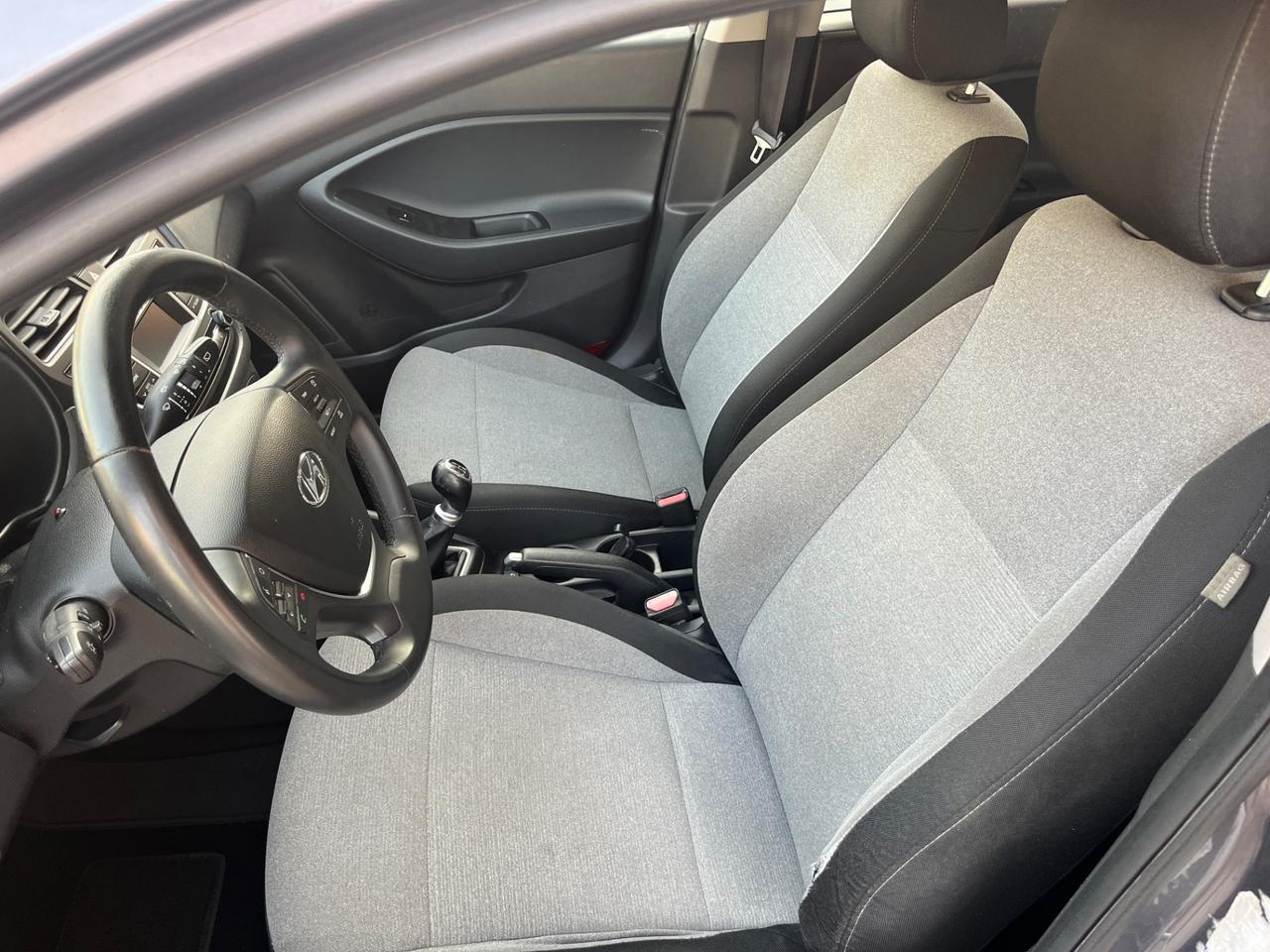 Hyundai i20 1.2 84 CV 5 porte Econext Comfort