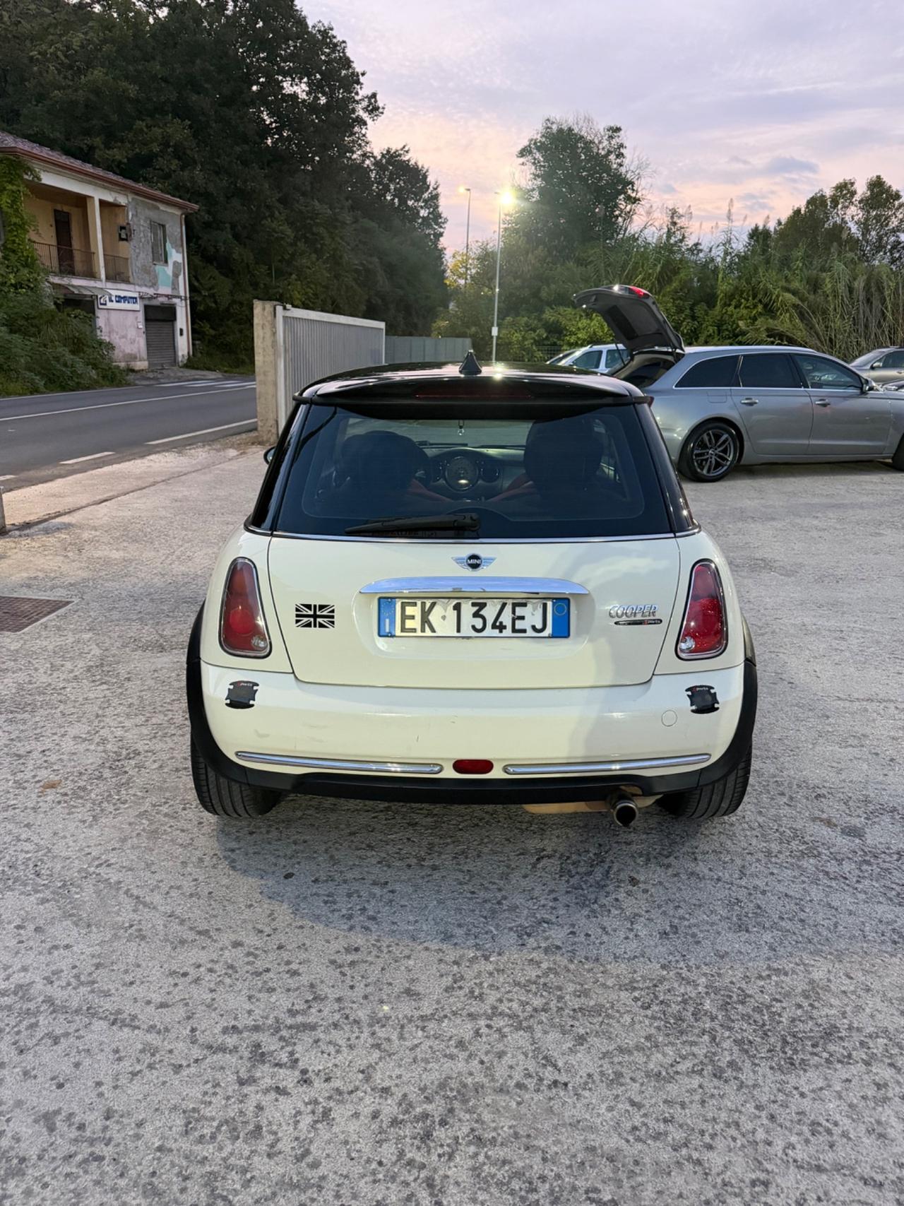 Mini 1.6 16V Cooper Salt