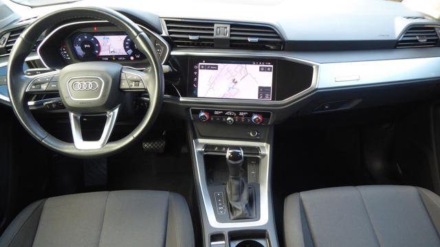 AUDI Q3 35 TDI Quattro S-Tronic Business
