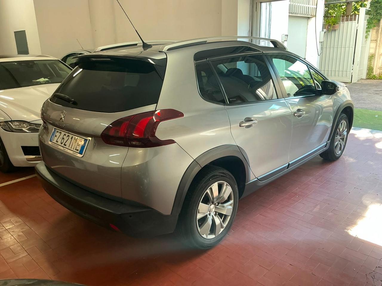 Peugeot 2008 PureTech Turbo 130 S&S Black Matt 2019