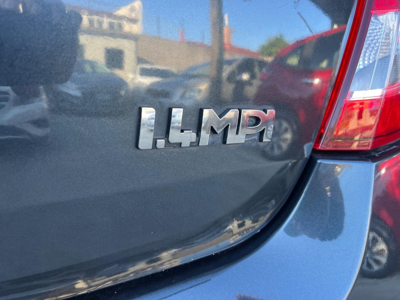 Dacia Sandero 1.4 8V GPL Lauréate