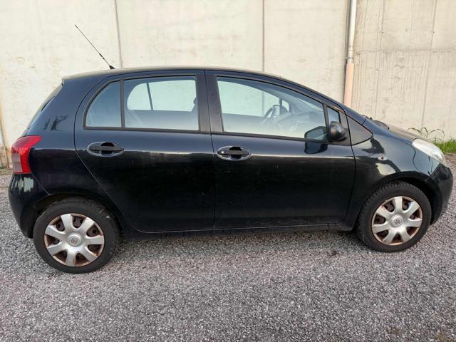 TOYOTA Yaris 1.0 5p Now senza nessun lavoro da fare