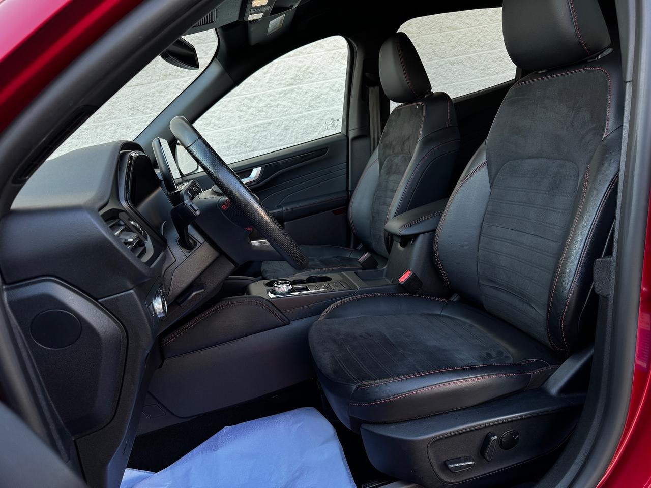 Ford Kuga 2.5 Full Hybrid 190 CV CVT 2WD ST-Line X