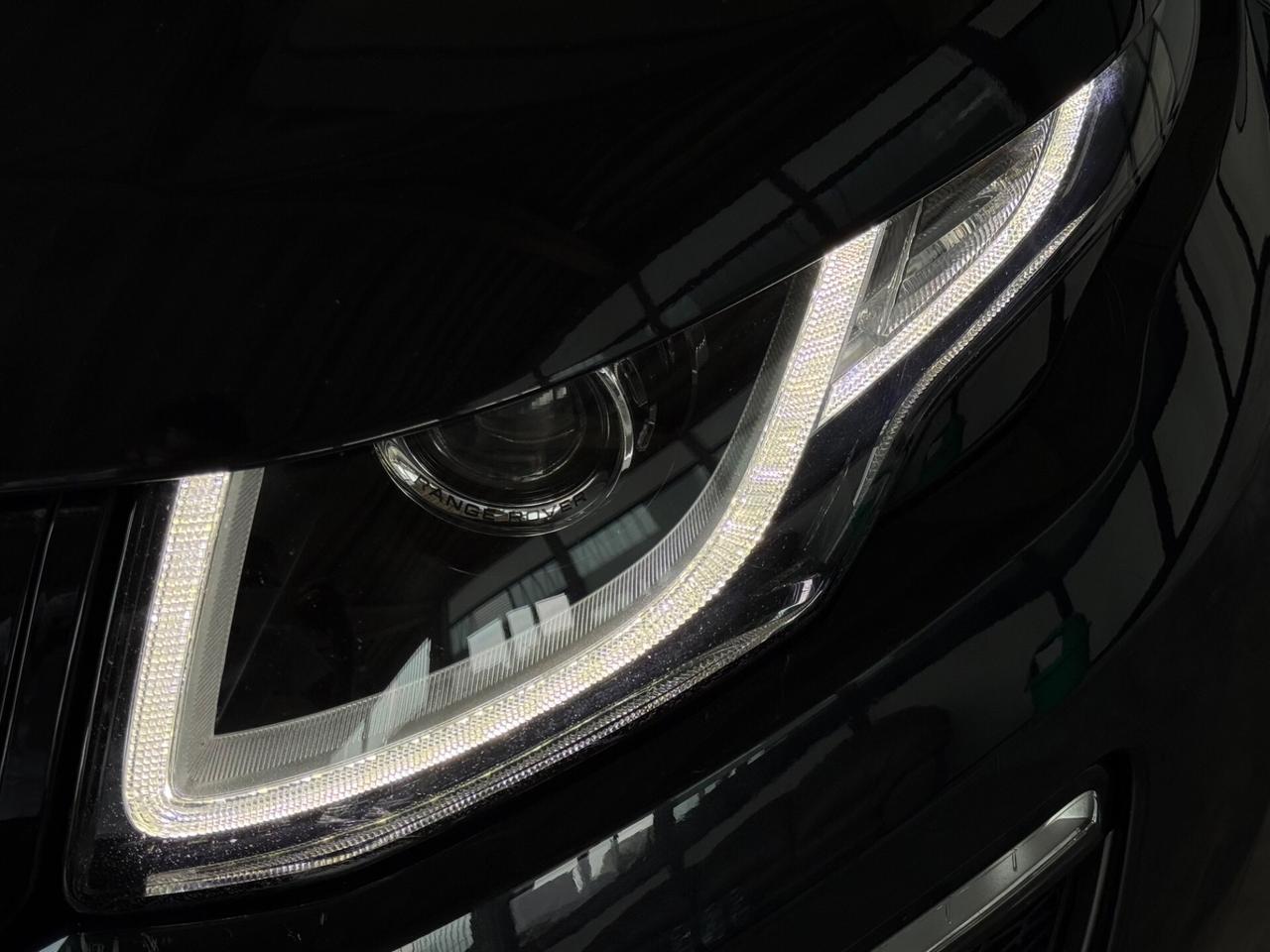 Land Rover Range Evoque 2.0 TD4 180 CV 5p. Autobiography