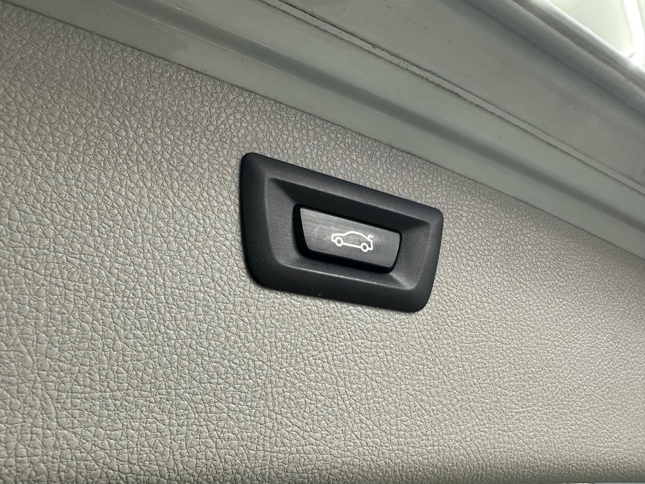 Bmw 316d Touring Business advantage aut. 2015