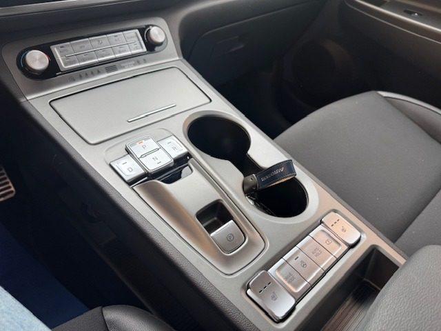 HYUNDAI Kona EV 64 kWh XClass