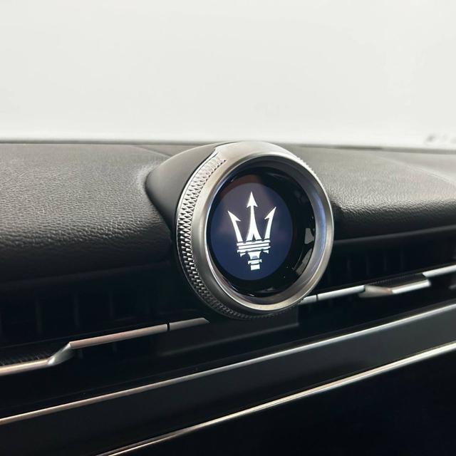 MASERATI Grecale MHEV 300 CV AWD GT