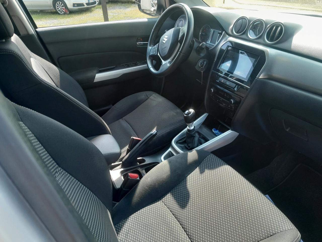 Suzuki Vitara 1.6 DDiS V-Top