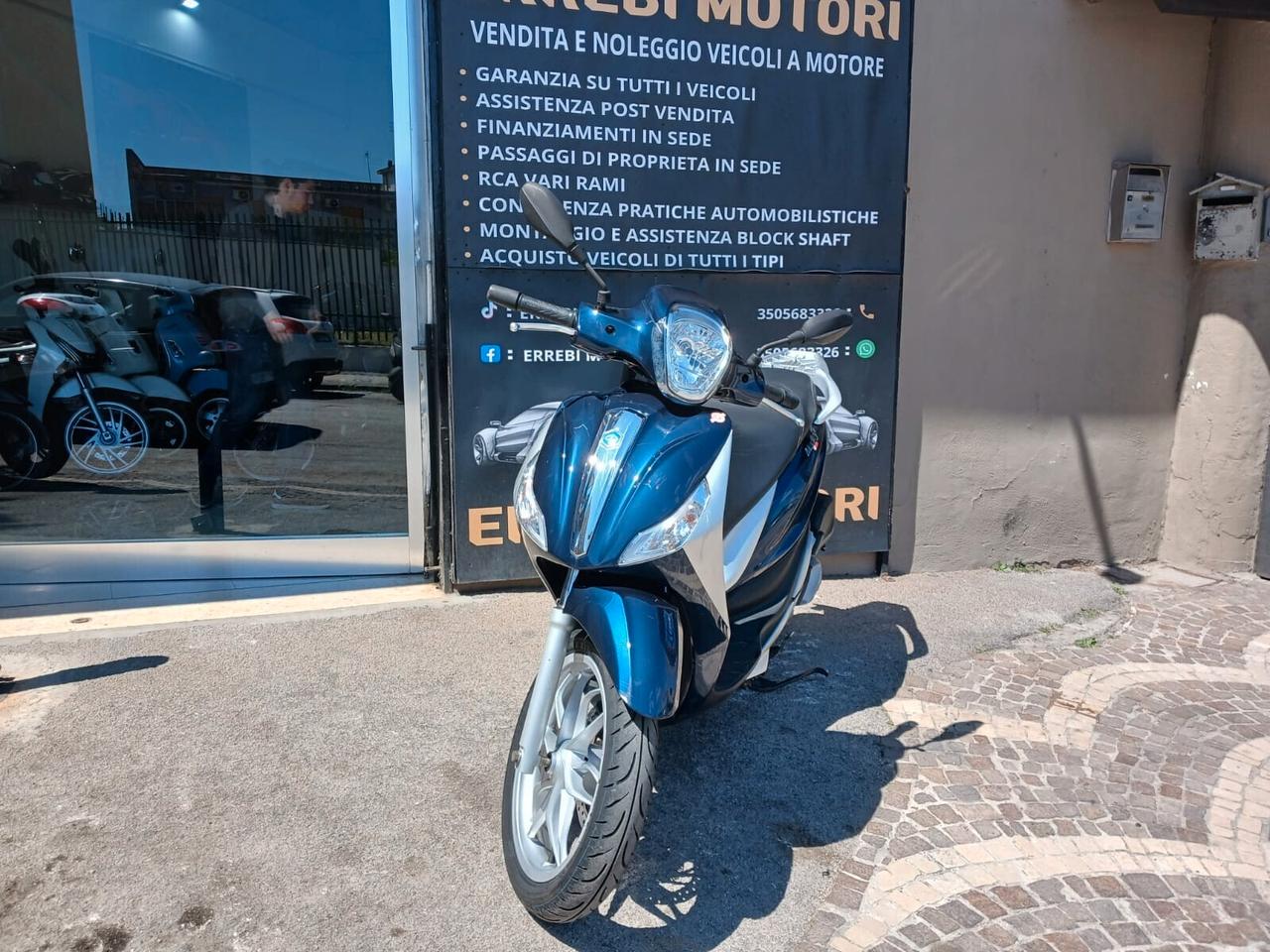 Piaggio Medley 125