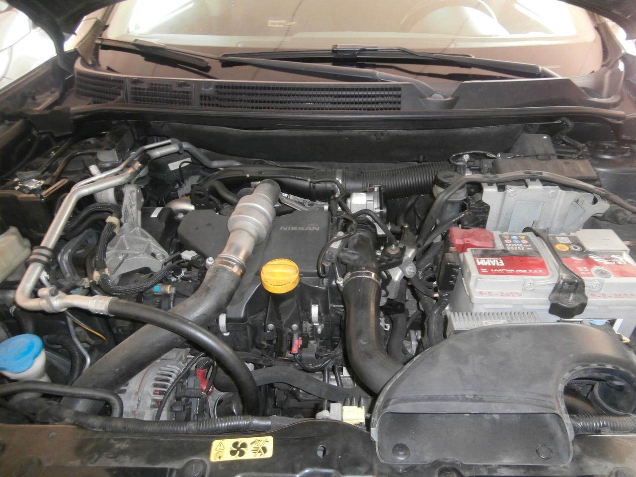 Nissan Qashqai 2 1.5 dCi DPF Tekna 7posti