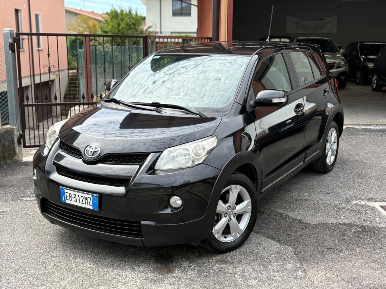 Toyota Urban Cruiser 1.4 D-4D AWD Luxury 4x4