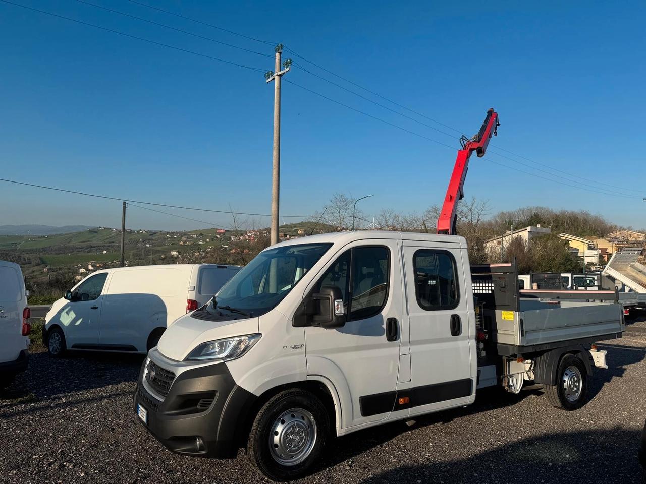 Fiat Ducato 2.3 130cv con GRU (capacità di presa 9995kg) 7POSTI
