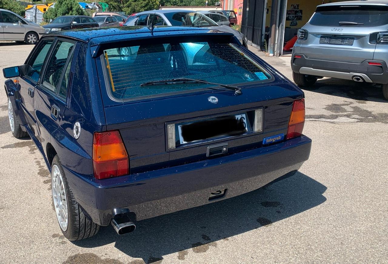 Lancia Delta 2000 cc evoluzione-4x4 - revisionata a nuovo-1993-79000 km-unico proprietario-no urti