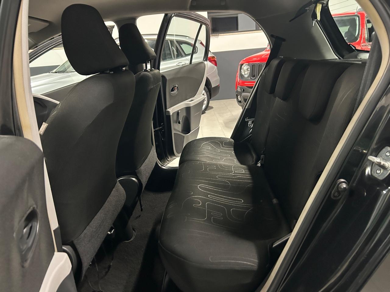 Toyota Yaris 1.0 benzina 51 kw