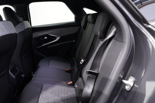 PEUGEOT 3008 Hybrid 145cv e-DCS6 Allure #Panoramic #Navigation