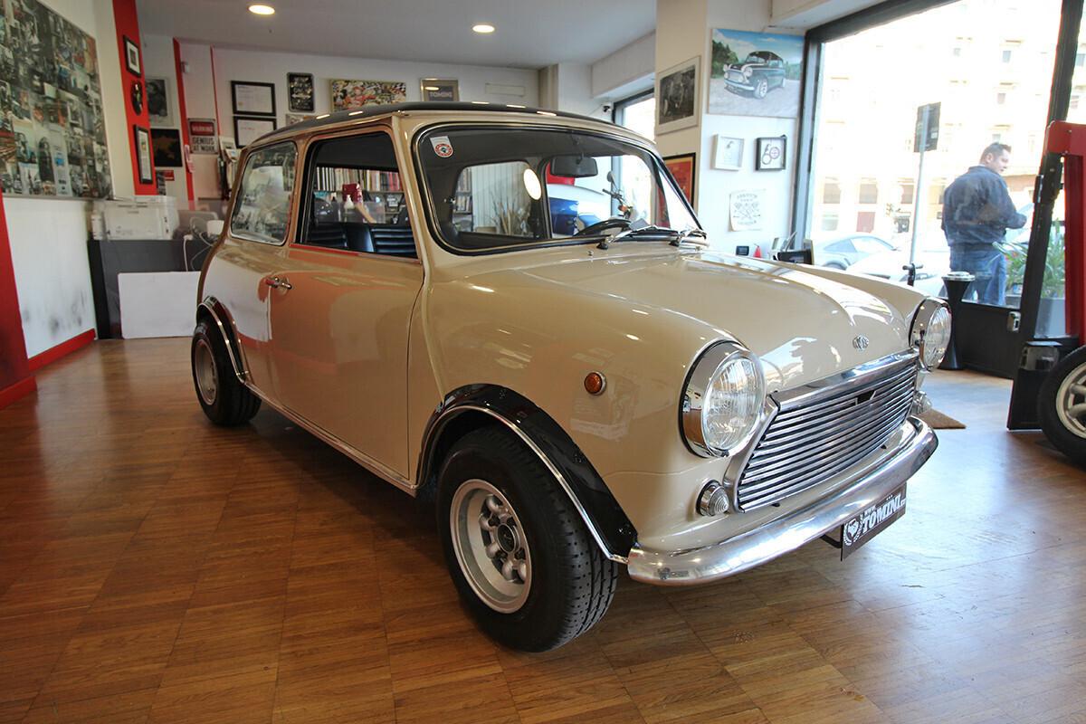 Innocenti Mini Cooper 1000 “VETRONE” B39/1 (1970)