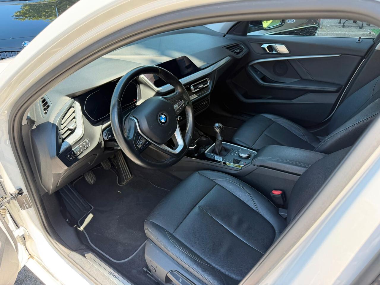 Bmw 116d 5p. Sport cambio manuale