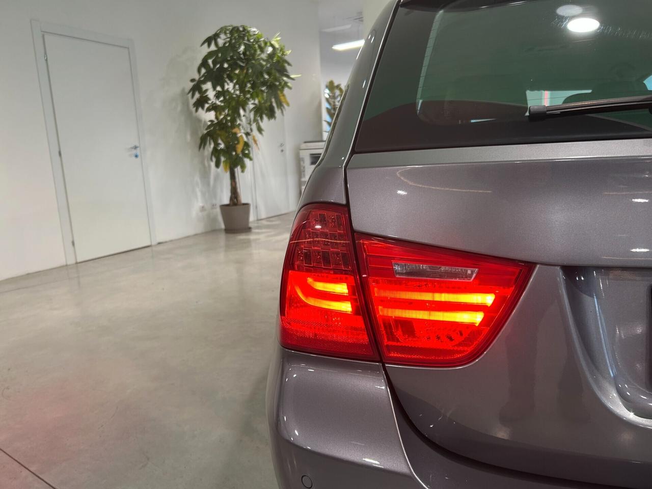 Bmw 318d 2.0 143CV cat Touring Attiva