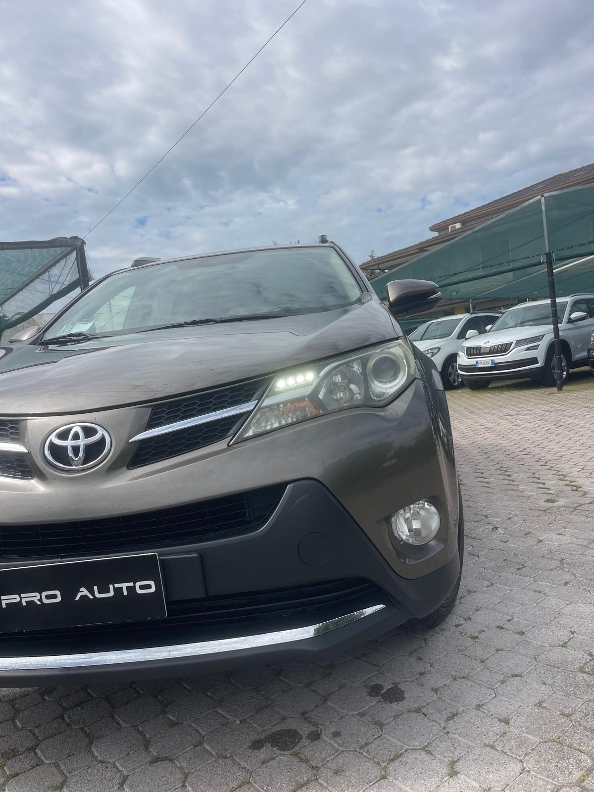 Toyota RAV 4 RAV4 2.0 D-4D 2WD