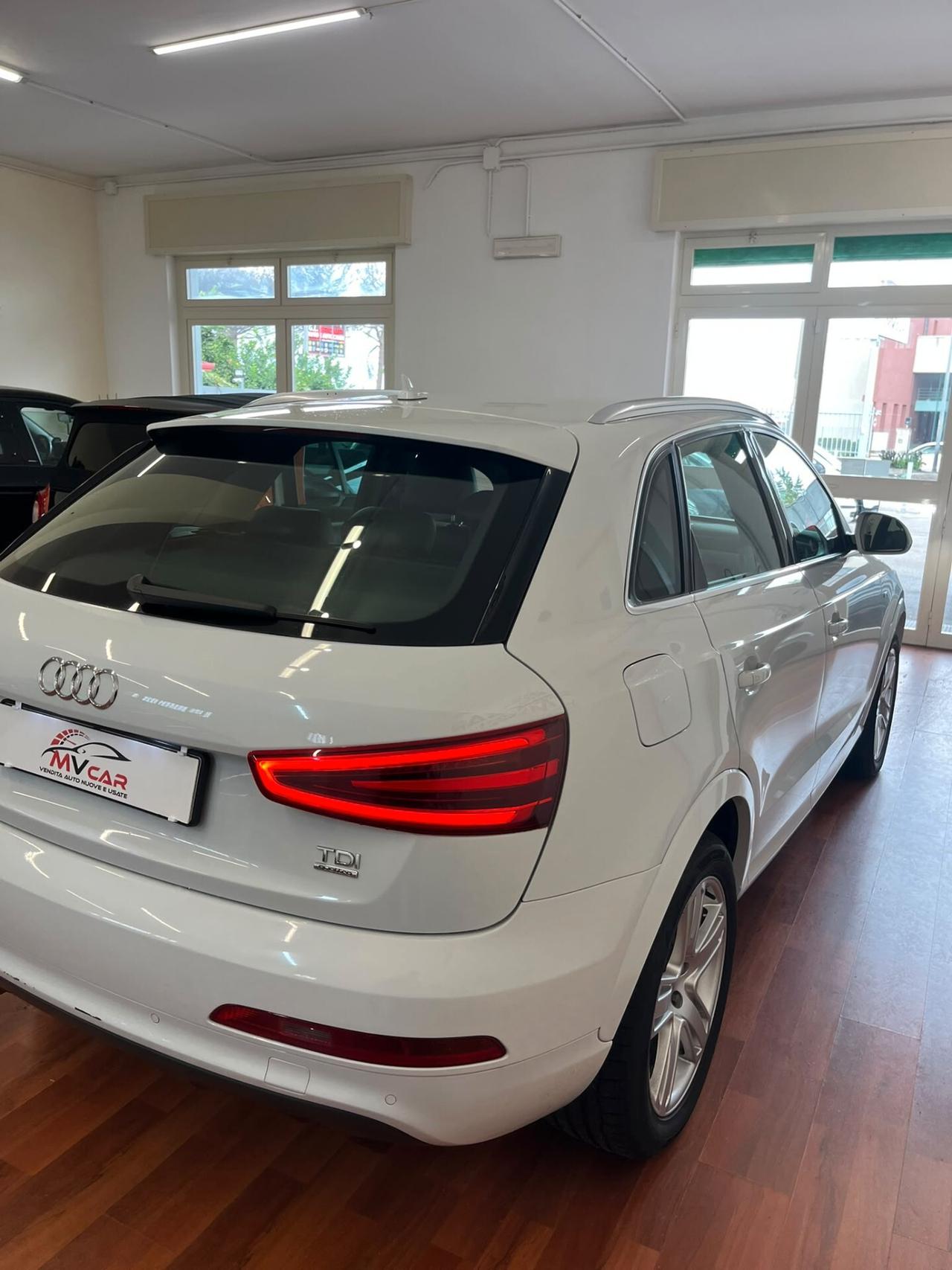 Audi Q3 2.0 TDI 177 CV quattro S tronic Line Edition