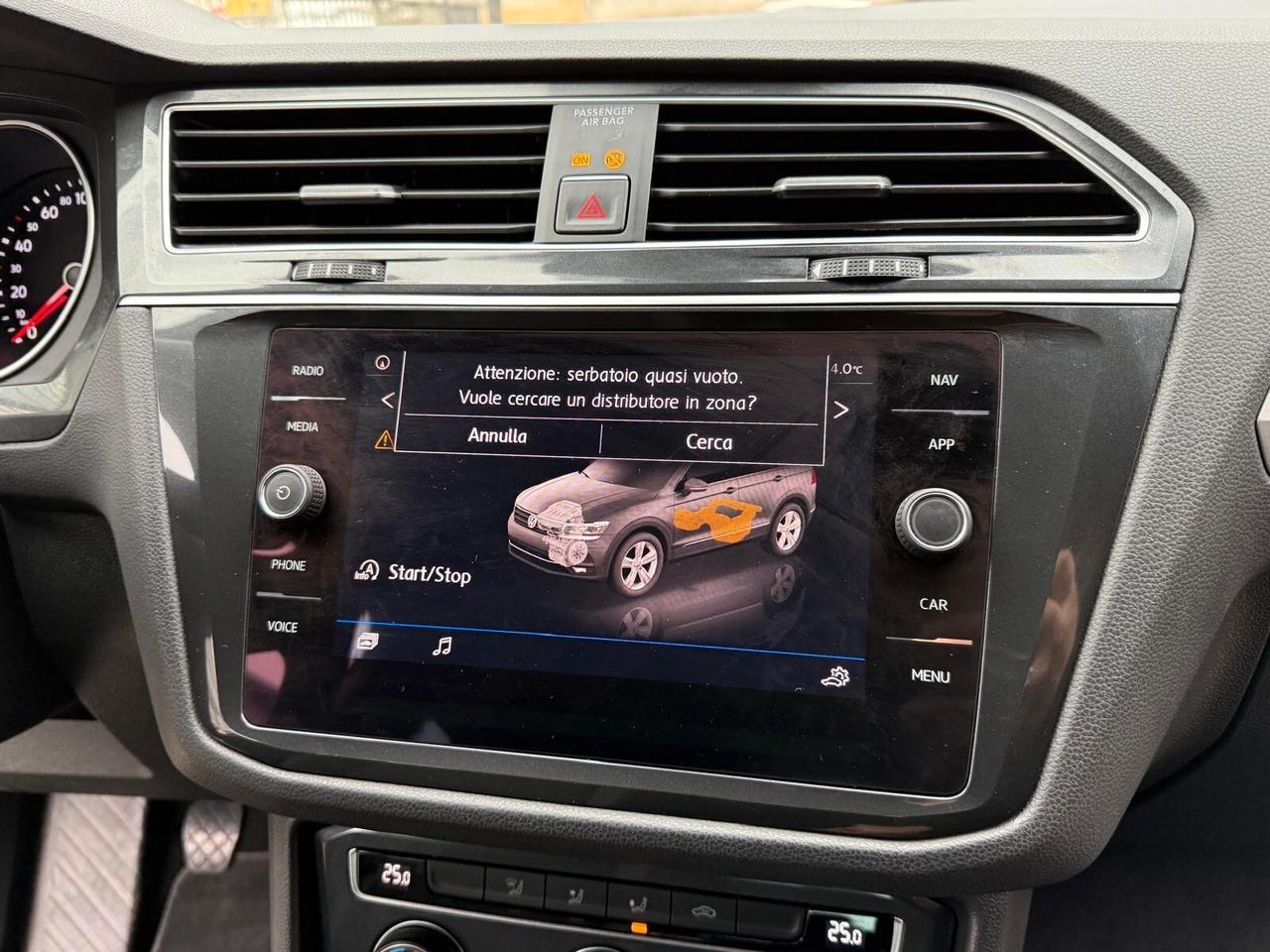 Volkswagen Tiguan 1400 BENZINA OK