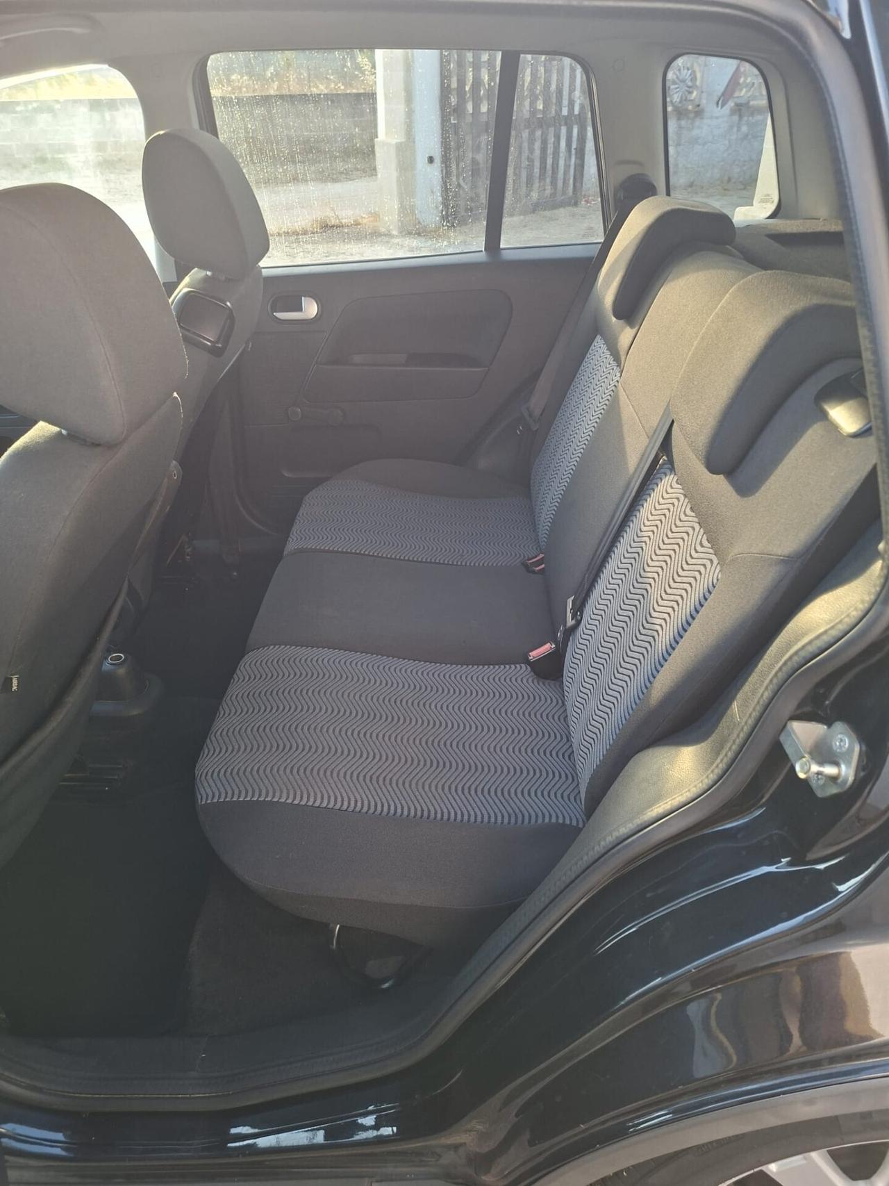Ford Fusion TITANIUM 1.4 TDCi 5p.