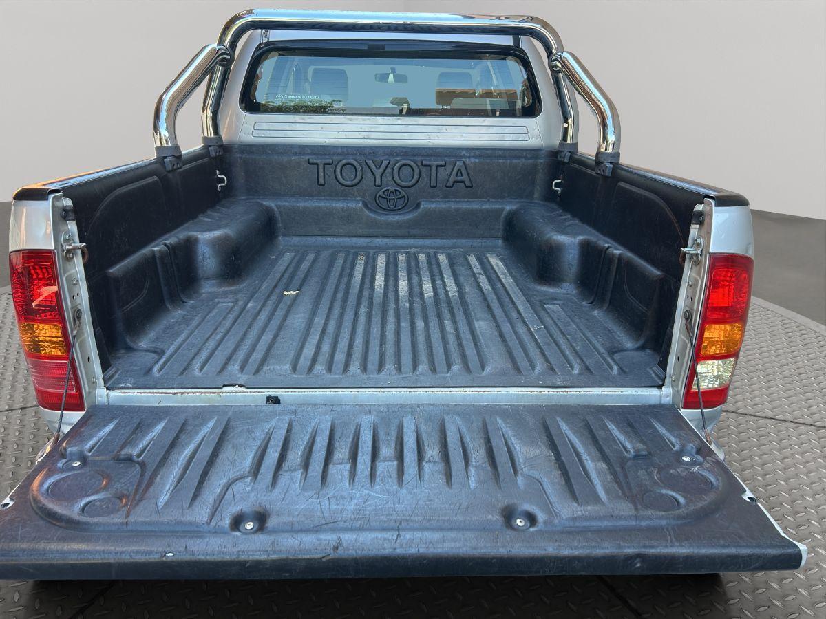 TOYOTA - Hilux - 3.0 D-4D 171cv 4WD 4p. Double Cab SR