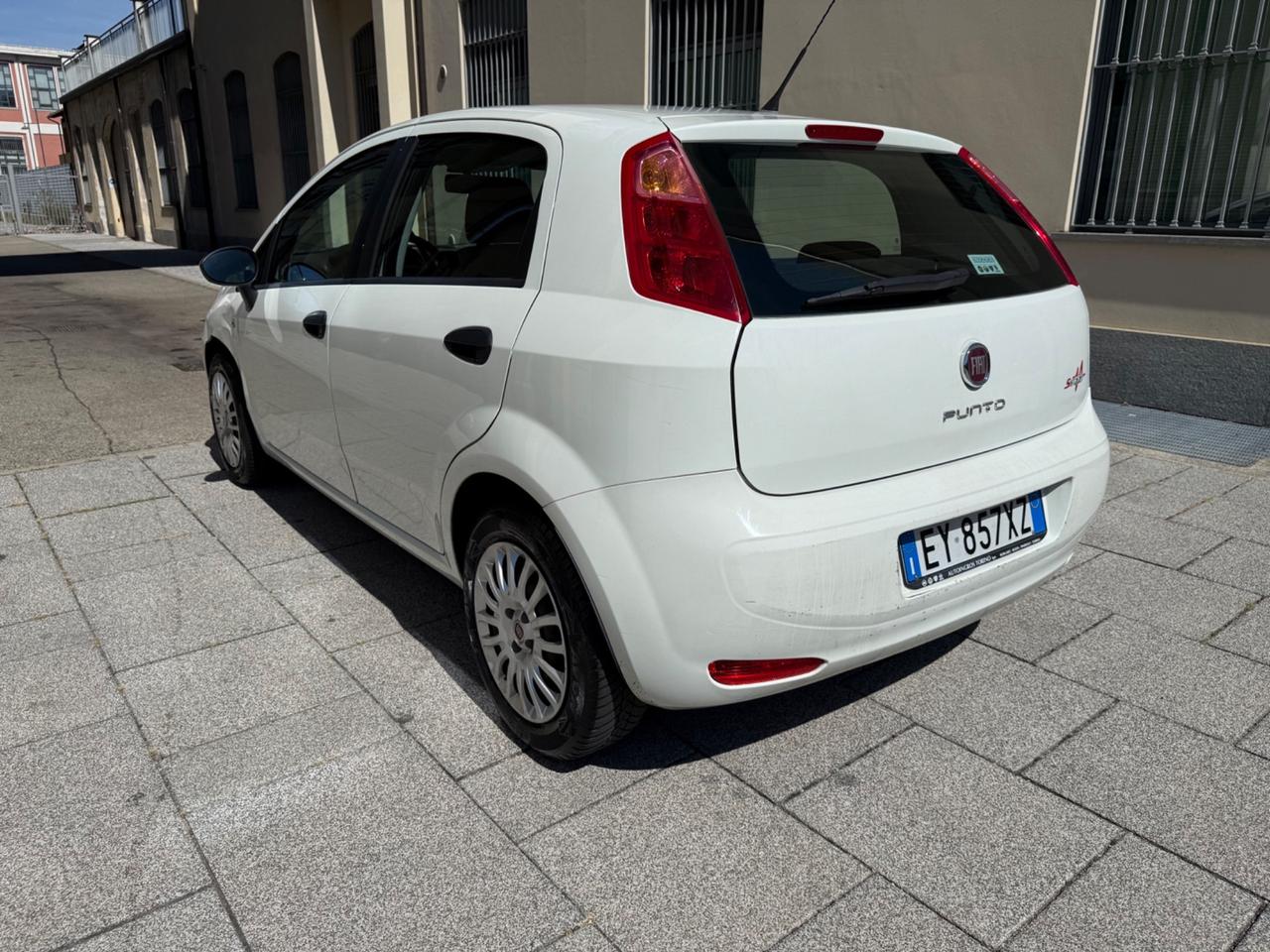 Fiat Punto 1.4 8V 5 porte Easypower Street